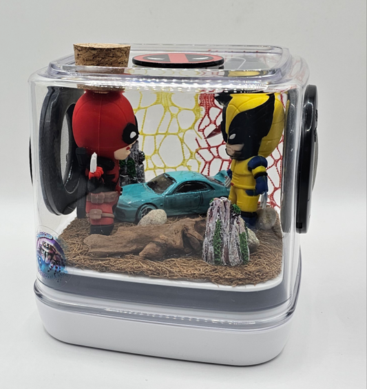 Deadpool & Wolverine Enclosure