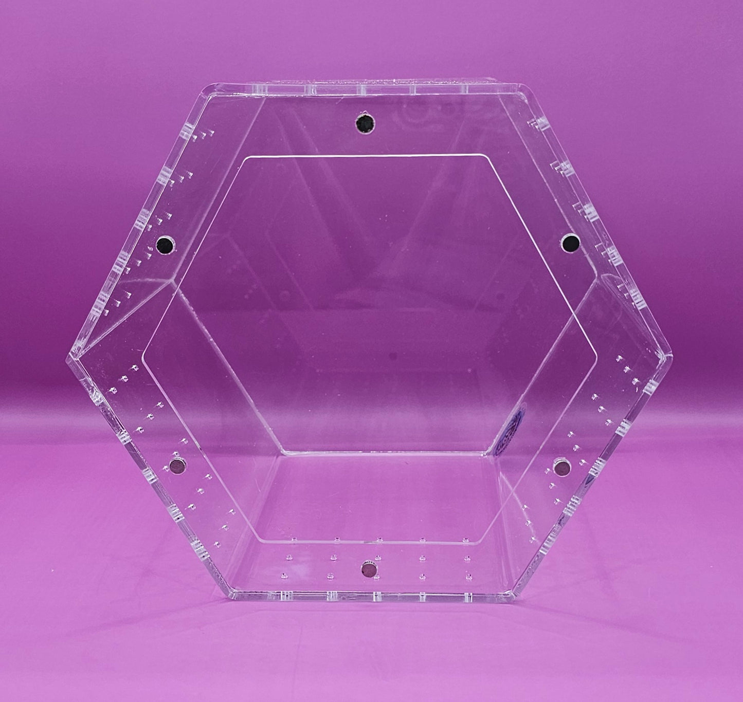 Large Hexagon Mid Opening Enclosure