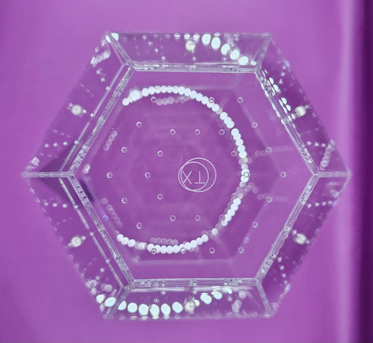 Large Hexagon Mid Opening Enclosure