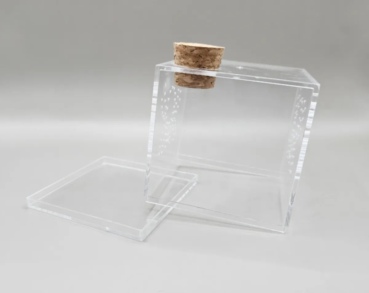 3"x3" Drilled Cube Bottom Opening Enclosure (With Feeding Hole)