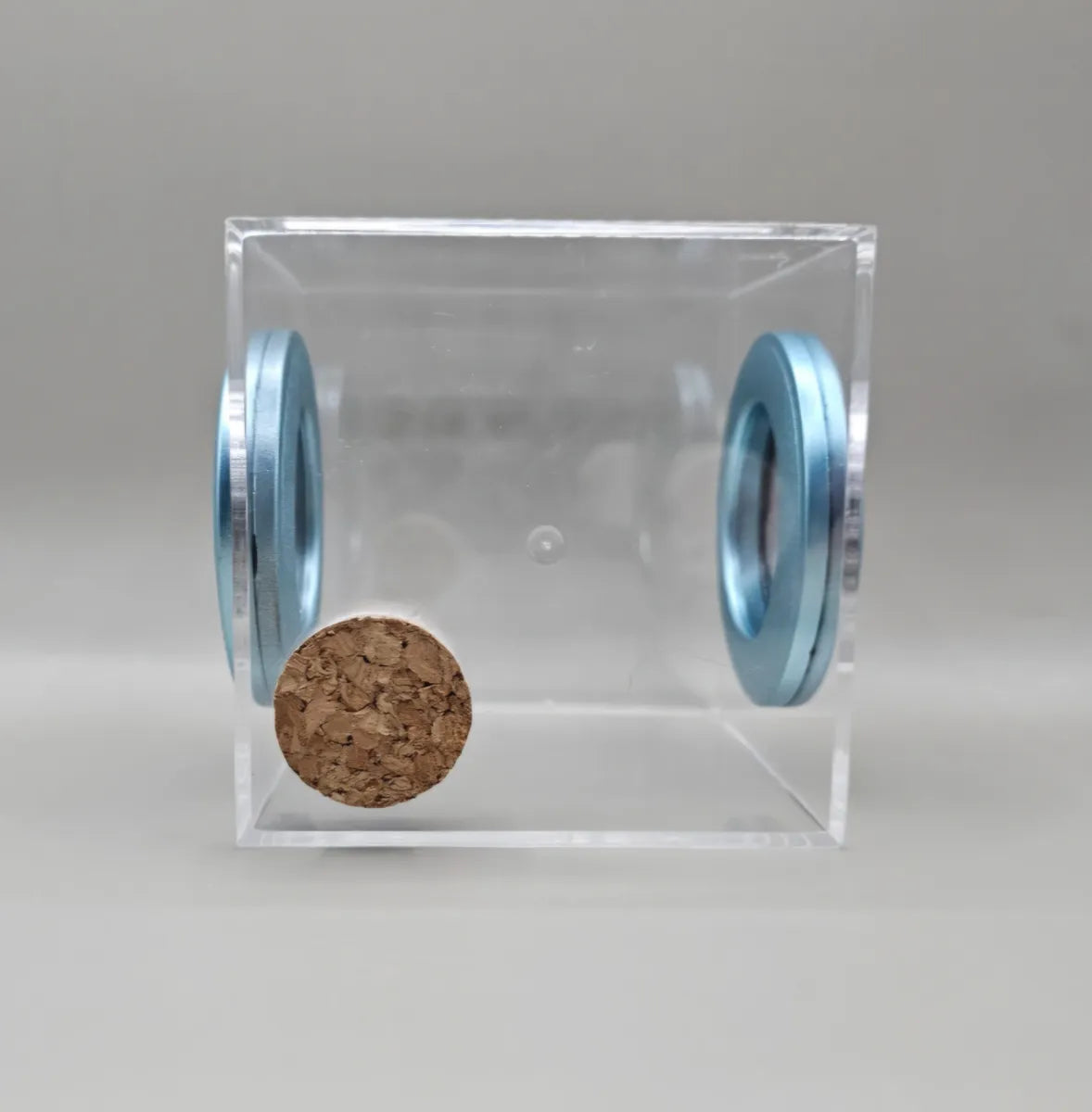 4"x4" Vented Cube Bottom Opening Enclosure (With Feeding Hole)