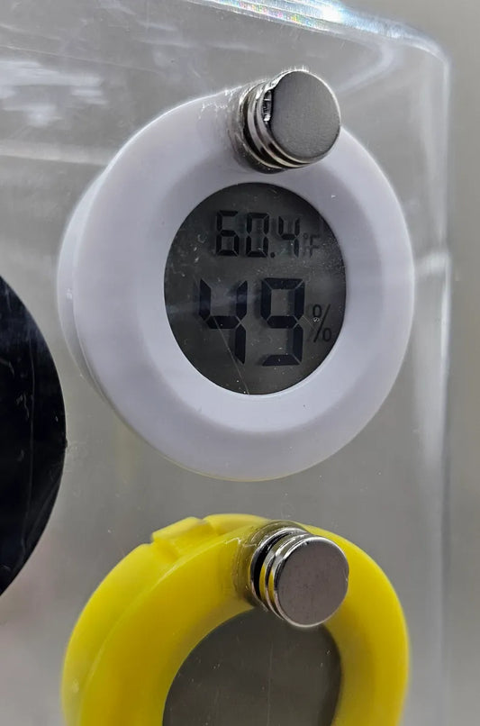 Mini Digital Thermometer/Hygrometer Combo (With Magnets)