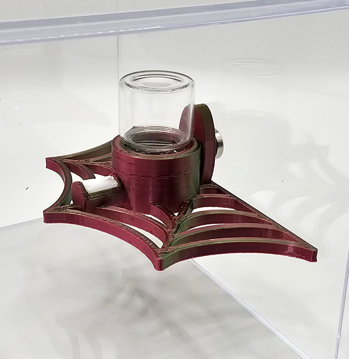 Web Waterers (Magnetic)