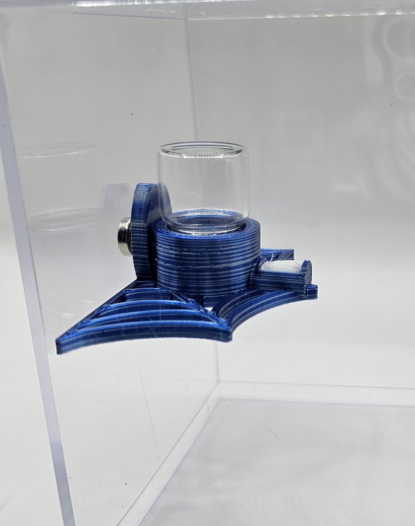 Web Waterers (Magnetic)