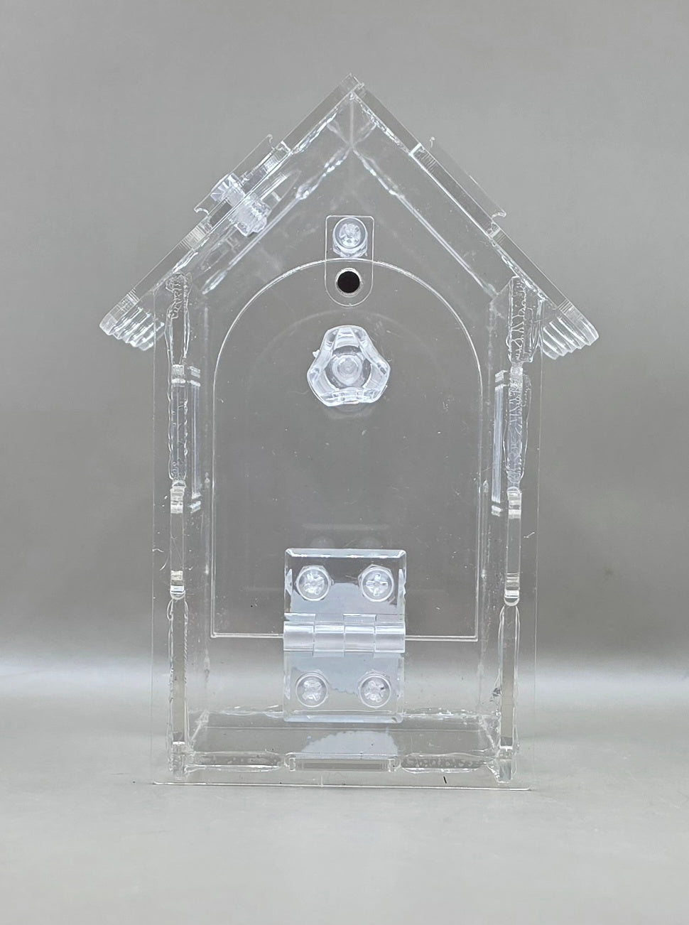 Medium House Enclosure (Front Opening)