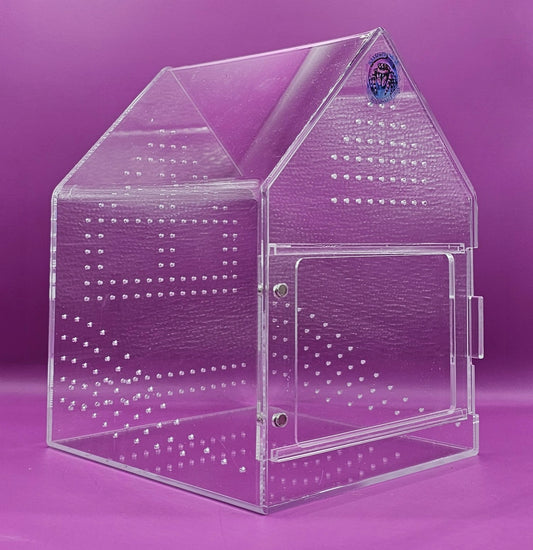XL House Front Opening Enclosure