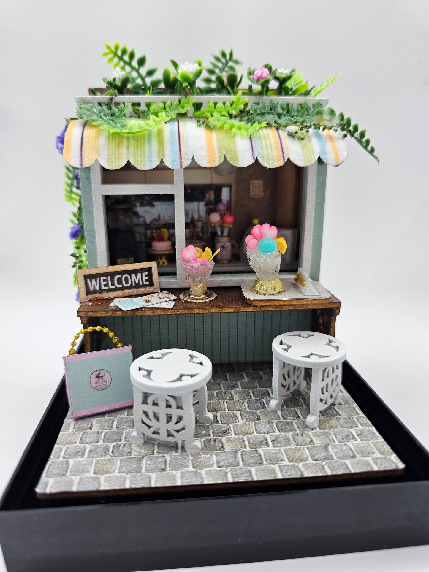 Sweet Shop Enclosure