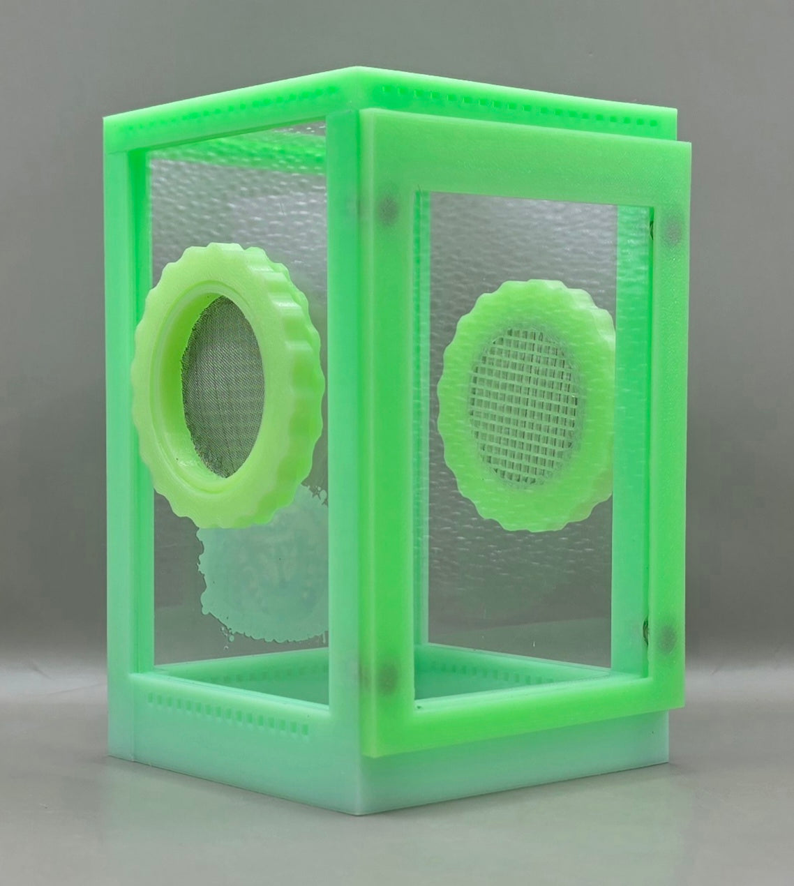 3d Printed Acrylic Jumping Spider Enclosure (Jelly Green) 4"x4"x6"