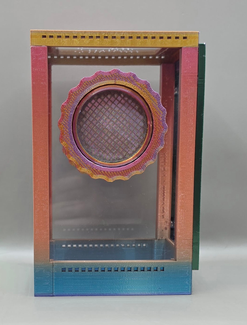 3d Printed Acrylic Jumping Spider Enclosure (Fruit Roll Up) 4"x4"x6"