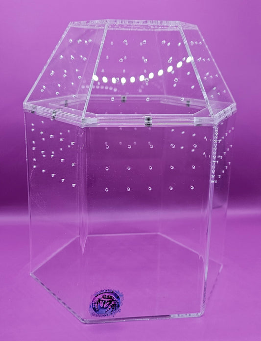 Large Hexagon Mid Opening Enclosure