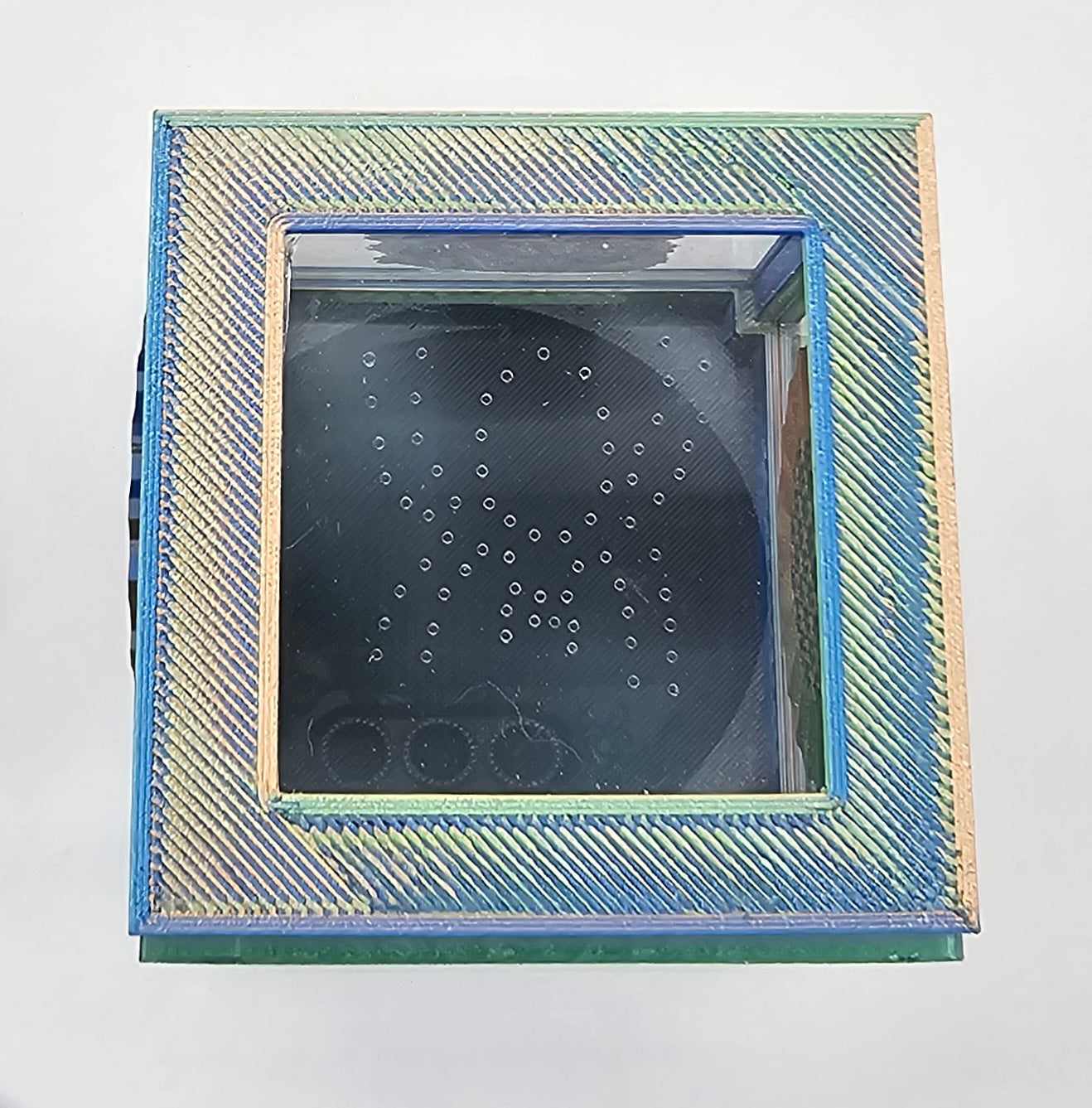 3d Printed Acrylic Jumping Spider Enclosure (Earth) 4