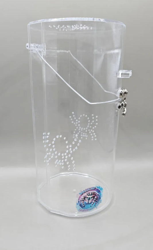 Cylindrical Arboreal Mid Opening Enclosure
