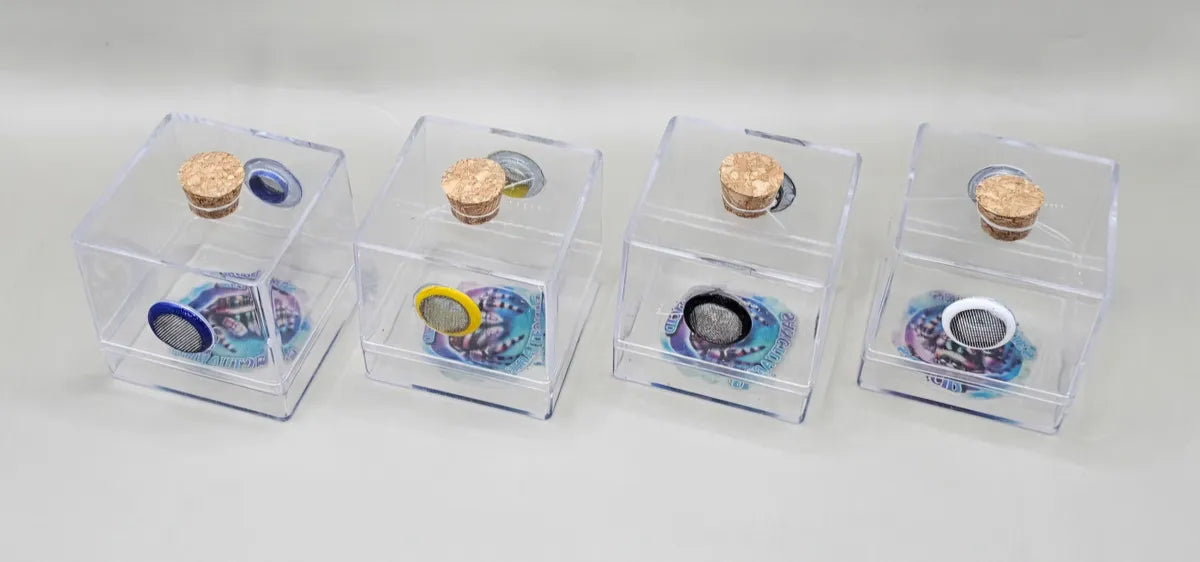 Mini 2" Vented Sling Cube Bottom Opening Enclosure (With Feeding Hole)