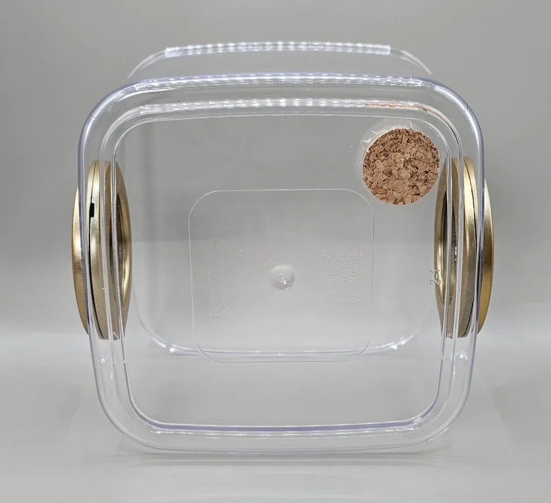 X-Large (Short) Bottom Opening Enclosure (With Feeding Hole)