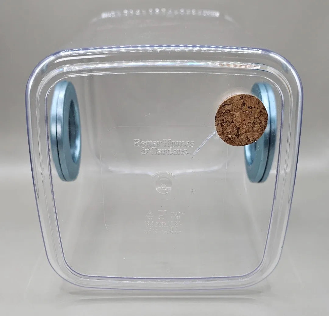 X-Large (Tall) Bottom Opening Enclosure (With Feeding Hole)