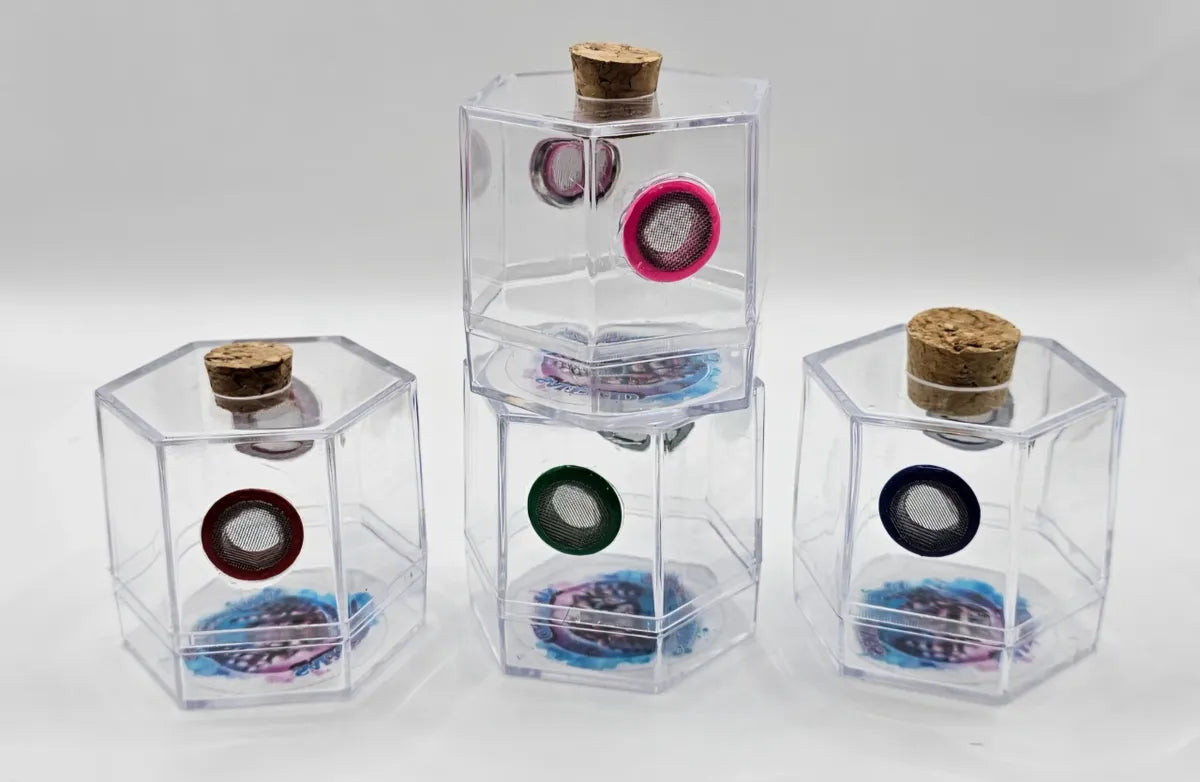 Mini 2" Vented Sling Hexagon Bottom Opening Enclosure (With Feeding Hole)
